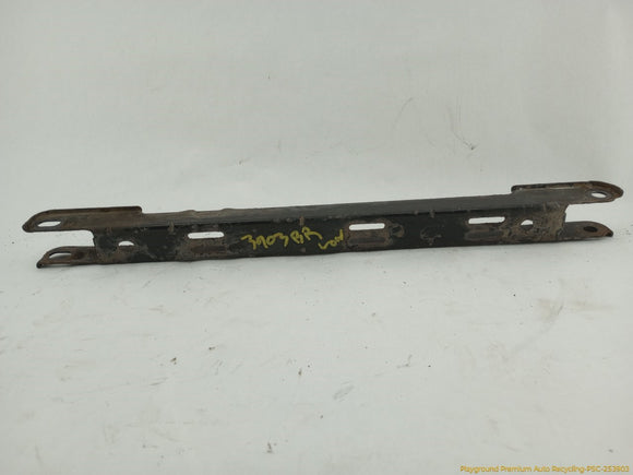 Volvo V70 Passenger Right Rear Lower Control Arm Set