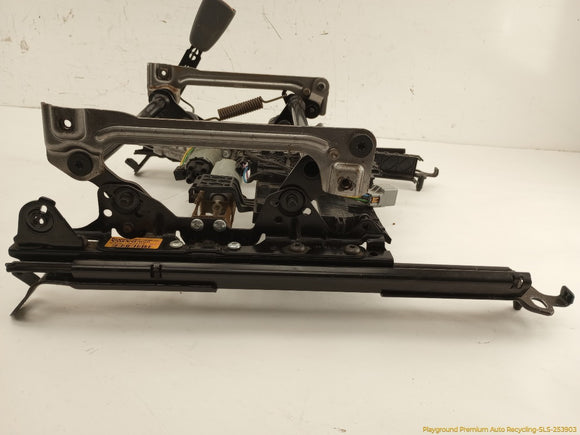 Volvo V70 Passenger Right Front Seat Track