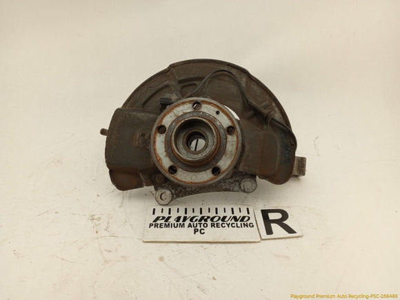 Volvo V70 Passenger Right Front Spindle Knuckle Hub