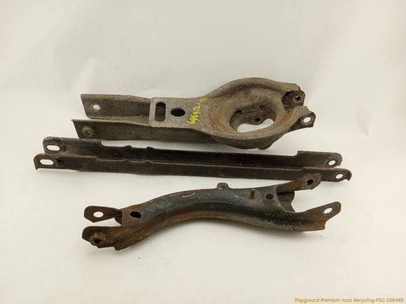Volvo V70 Driver Left Rear Lower Control Arm Set