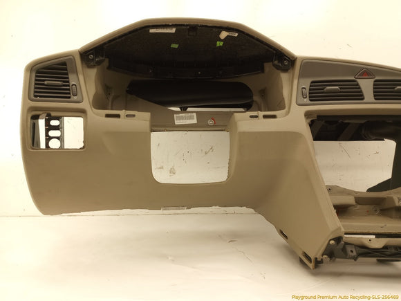 Volvo V70 Dashboard Panel