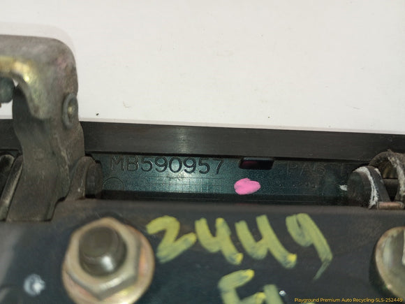 Mitsubishi Delica Front Left Exterior Door Handle