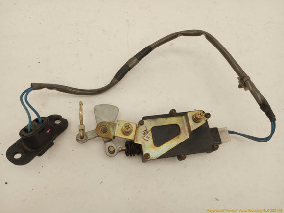 Mitsubishi Delica Rear Left Sliding Door Lock Mechanism
