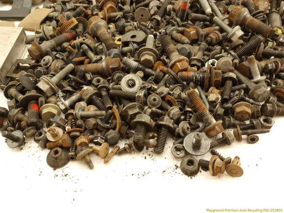 Volvo V70 Dismantling Hardware Fasteners Bolts & Nuts