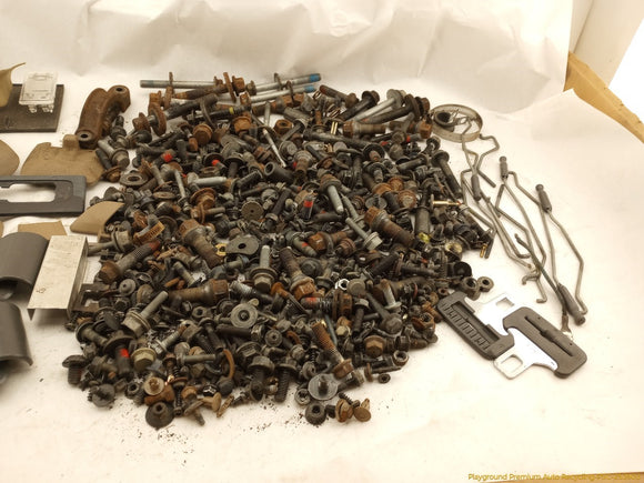 Volvo V70 Dismantling Hardware Fasteners Bolts & Nuts