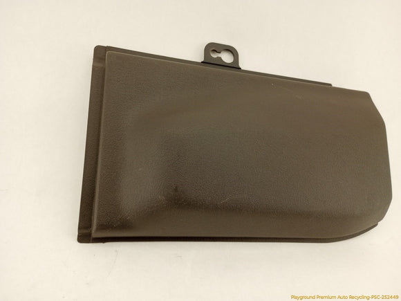 Mitsubishi Delica Rear Left Lower C Pillar Trim