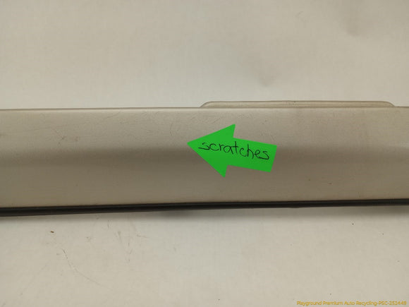Mitsubishi Delica Tailgate Garnish Molding Trim