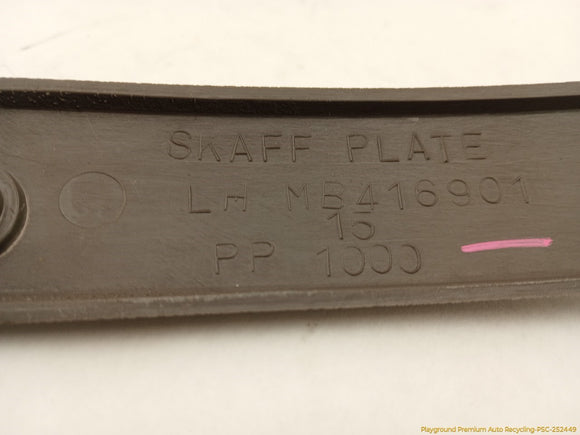 Mitsubishi Delica Pair Of Front Door Sill Scuff Plates