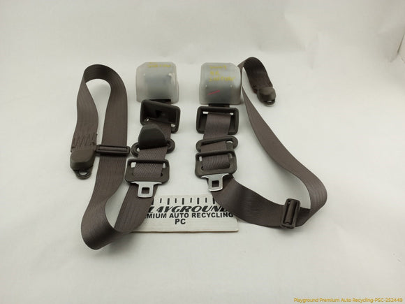 Mitsubishi Delica Pair Of 2nd Row Seat Belt Retractors