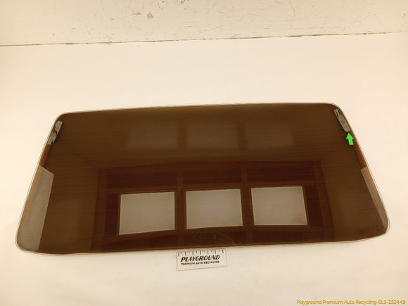 Mitsubishi Delica Back Glass