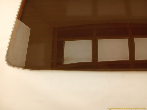 Mitsubishi Delica Back Glass
