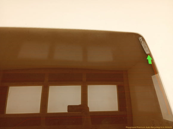 Mitsubishi Delica Back Glass