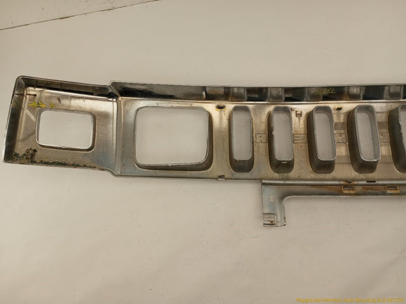 Hummer H2 Front Bumper Upper Radiator Grille