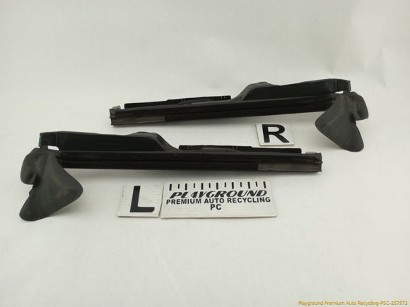Mini Cooper S Pair Of Rear Window Glass Channel