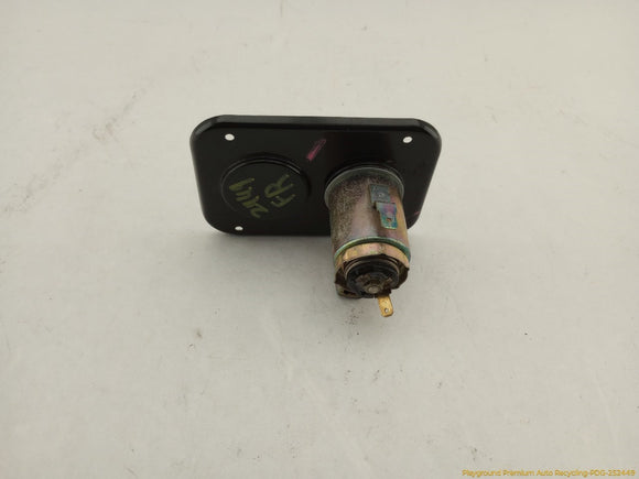 Mitsubishi Delica Front Right Center Console Power Outlet