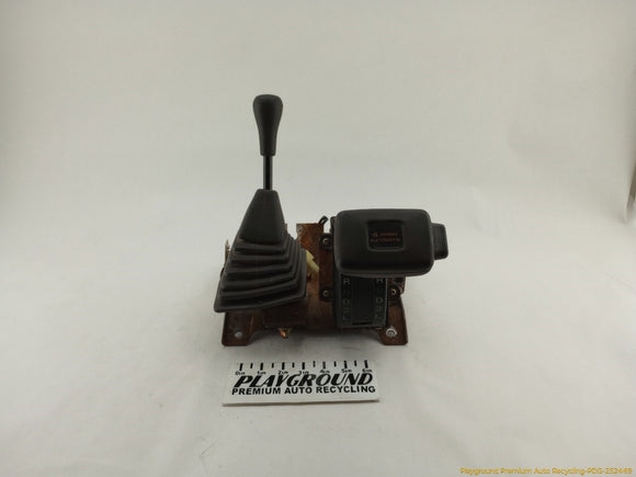 Mitsubishi Delica Gear Shifter & Transfer Case Selector Assembly