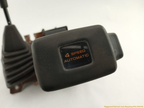 Mitsubishi Delica Gear Shifter & Transfer Case Selector Assembly