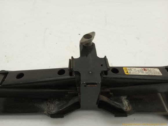 Hummer H2 Vehicle Jack