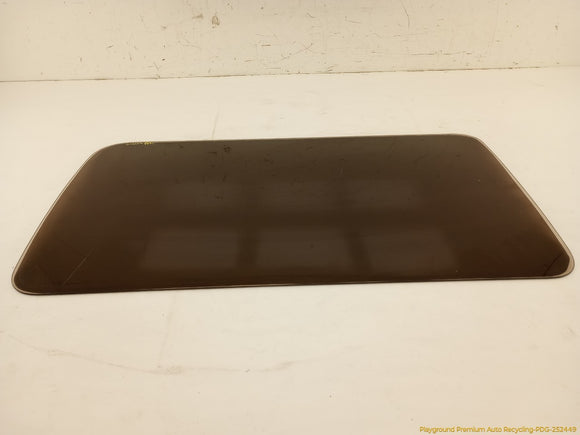 Mitsubishi Delica Rear Left Quarter Window Glass