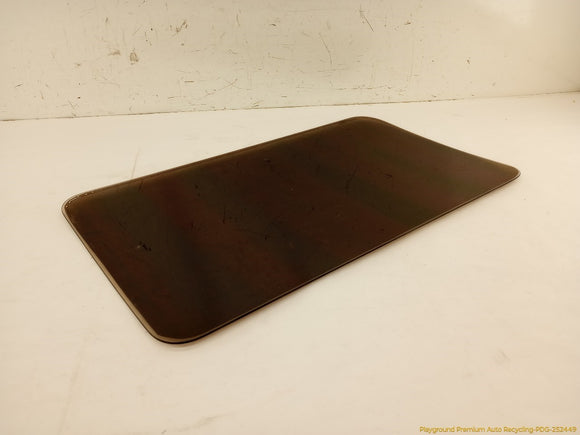 Mitsubishi Delica Rear Left Quarter Window Glass