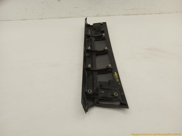 Mitsubishi Delica Front Bumper Grille