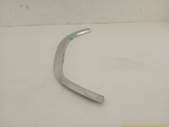 Mitsubishi Delica Rear Right Wheel Arch Molding Trim