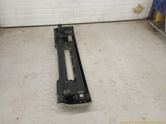 Mitsubishi Delica Front Bumper Cover