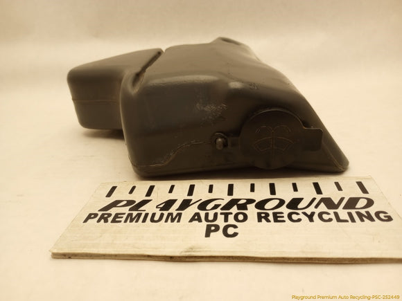 Mitsubishi Delica Front Windshield Washer Reservoir