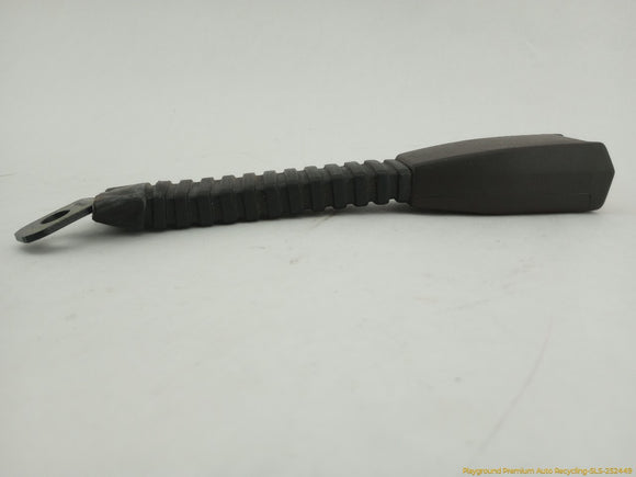 Mitsubishi Delica Pair Of Front Seat Belt Buckles