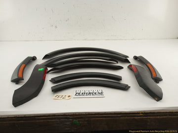 Mini Cooper S Set Of Fender Flare Wheel Arch Trim With Side Markers