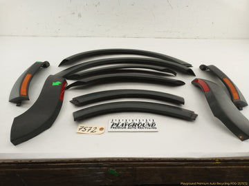 Mini Cooper S Set Of Fender Flare Wheel Arch Trim With Side Markers - 0