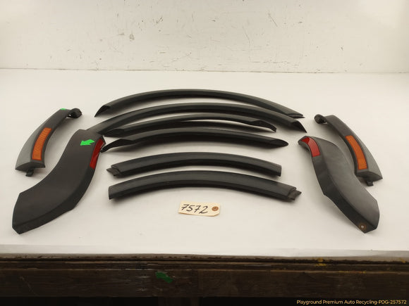 Mini Cooper S Set Of Fender Flare Wheel Arch Trim With Side Markers