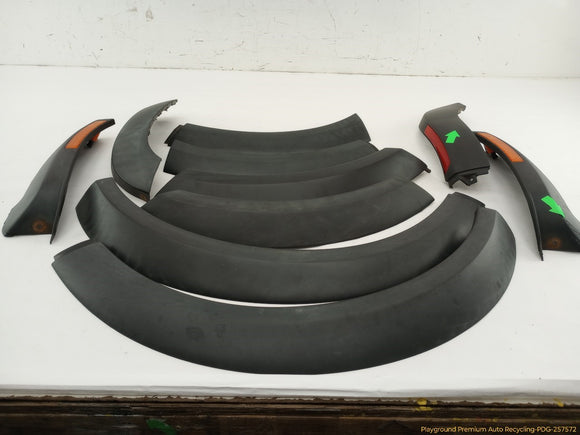Mini Cooper S Set Of Fender Flare Wheel Arch Trim With Side Markers