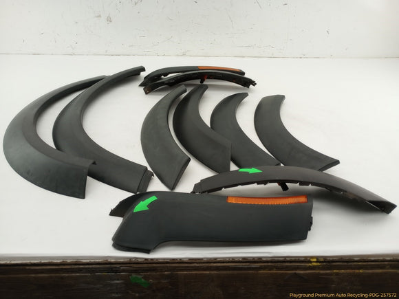 Mini Cooper S Set Of Fender Flare Wheel Arch Trim With Side Markers