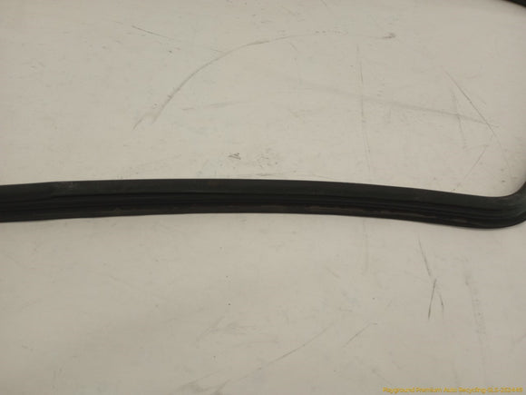 Mitsubishi Delica Tailgate Window Seal Weatherstrip