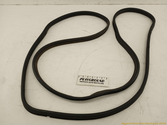 Mitsubishi Delica Tailgate Hatch Seal Weatherstrip