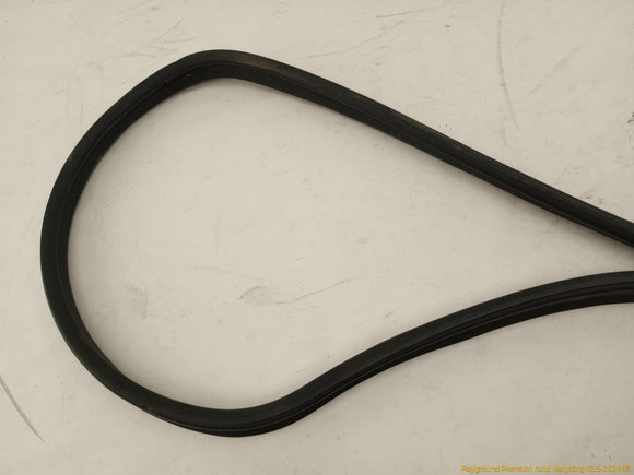 Mitsubishi Delica Tailgate Hatch Seal Weatherstrip