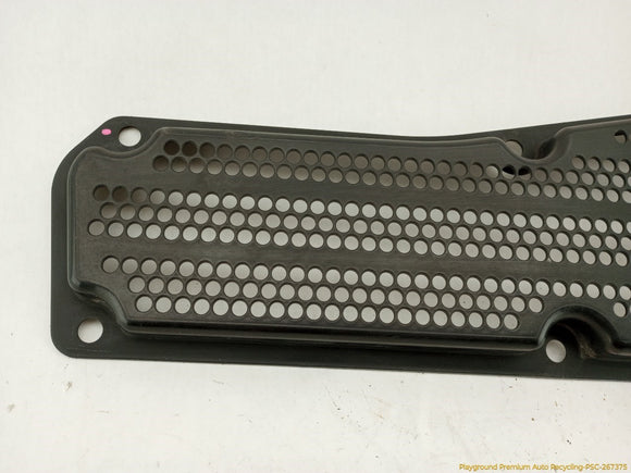 Hummer H2 Front Right Hood Side Fender Air Vent Grille