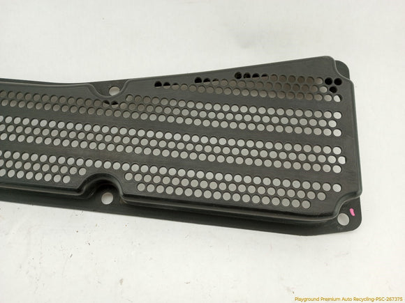 Hummer H2 Front Right Hood Side Fender Air Vent Grille