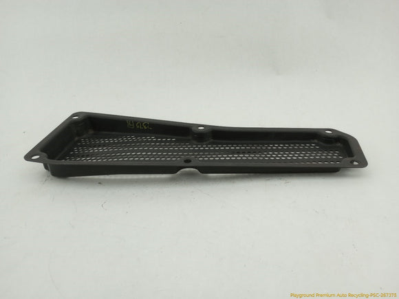 Hummer H2 Front Right Hood Side Fender Air Vent Grille