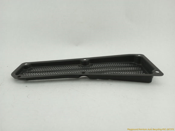Hummer H2 Front Right Hood Side Fender Air Vent Grille