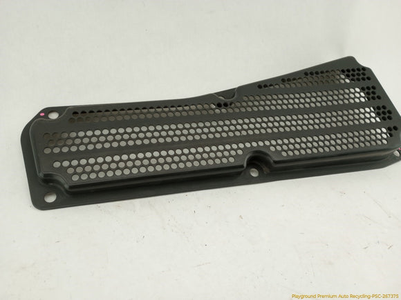 Hummer H2 Front Right Hood Side Fender Air Vent Grille