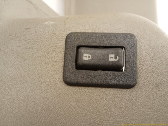 Hummer H2 Passenger Right Rear Quarter Trim