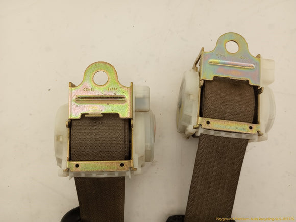 Hummer H2 Pair Of Rear 2nd Row Seat Belt Retractors