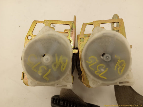Hummer H2 Pair Of Rear 2nd Row Seat Belt Retractors