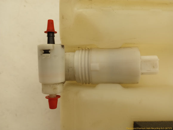 Hummer H2 Windshield Washer Reservoir