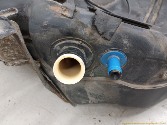 Volvo V70 Fuel Gas Tank