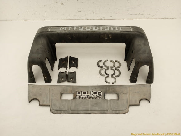 Mitsubishi Delica Radiator Grille Garnish Set