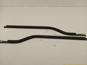 Mitsubishi Delica Pair Of Front Door Window Seal Weatherstrip - 0