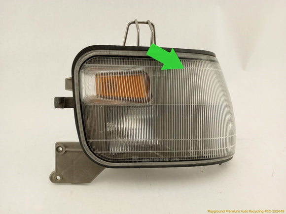 Mitsubishi Delica Pair Of Front Turn Signal Lamps